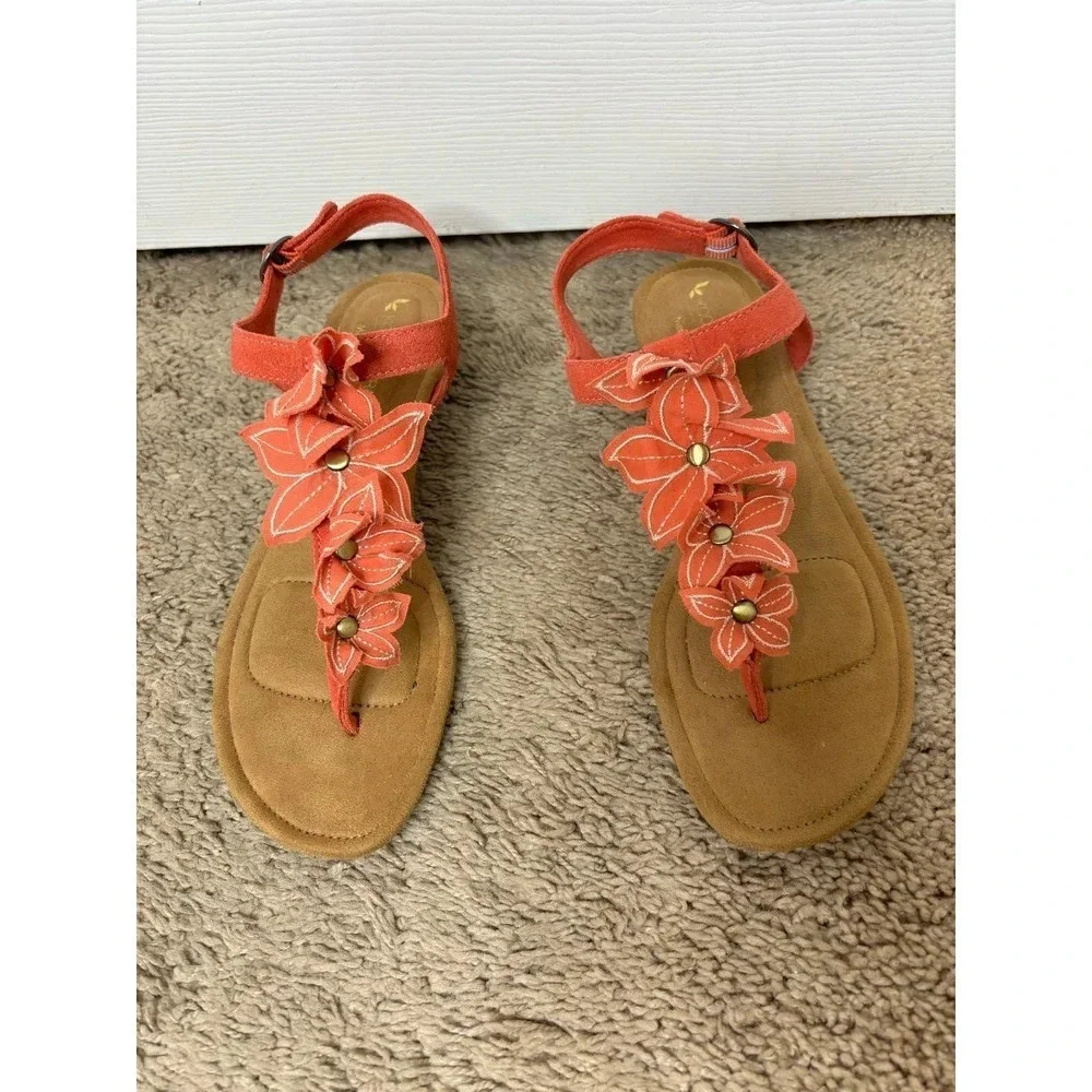 Koolaburra Arely Floral Sandals Low Wedge Ember Glow Coral Size 7 Women's